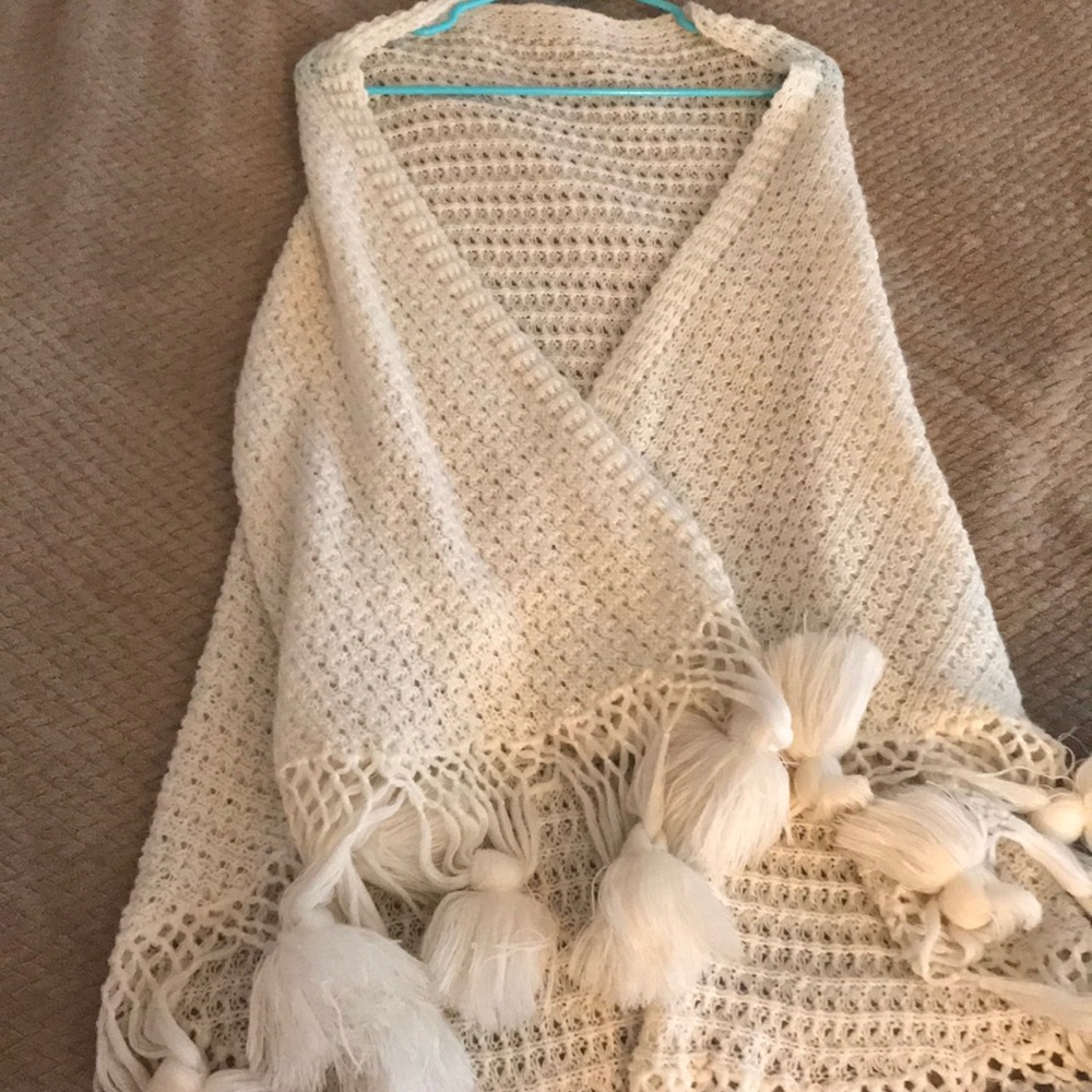 White Knitted Wrap